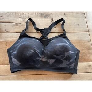 Victoria's Secret VSX Black Graphic 32D Incredible Lightweight Max Sport Bra